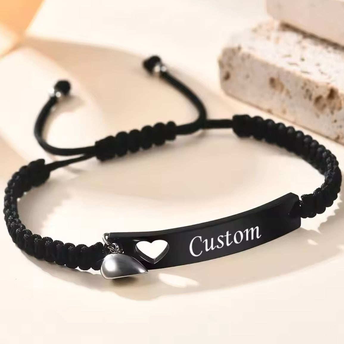 Bracciali con Incisione Personalizzata