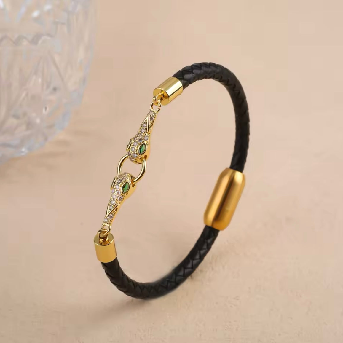 Bracciale in Corda con Ciondolo Oro e Zirconi