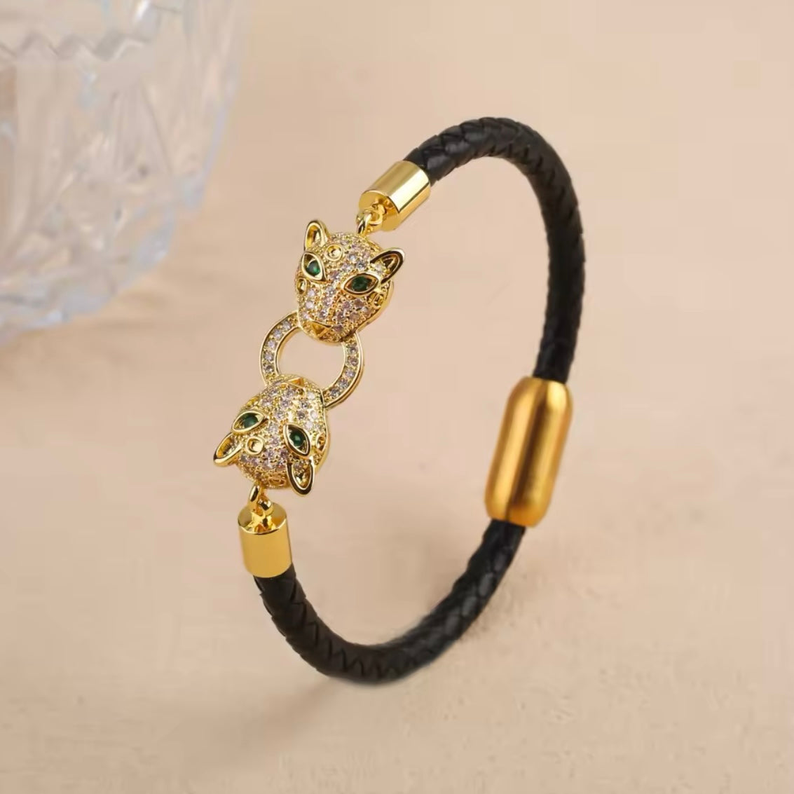 Bracciale in Corda con Ciondolo Oro e Zirconi